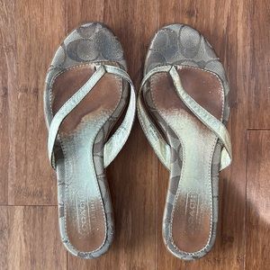 Coach Gold Logo Kristin Sandals size 6